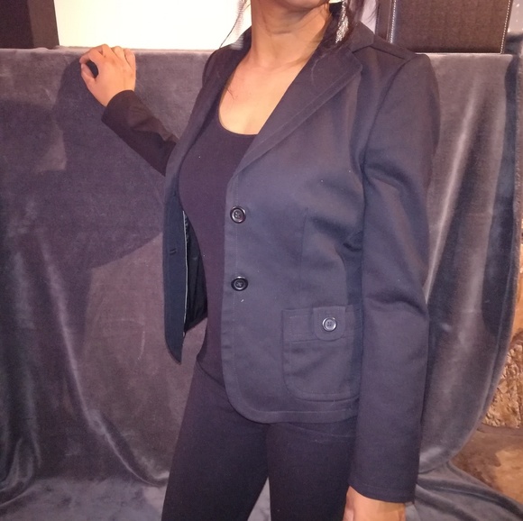 Banana Republic Black blazer - Picture 3 of 4